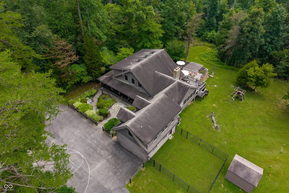 3624 State Road 135 S Nashville, IN 47448