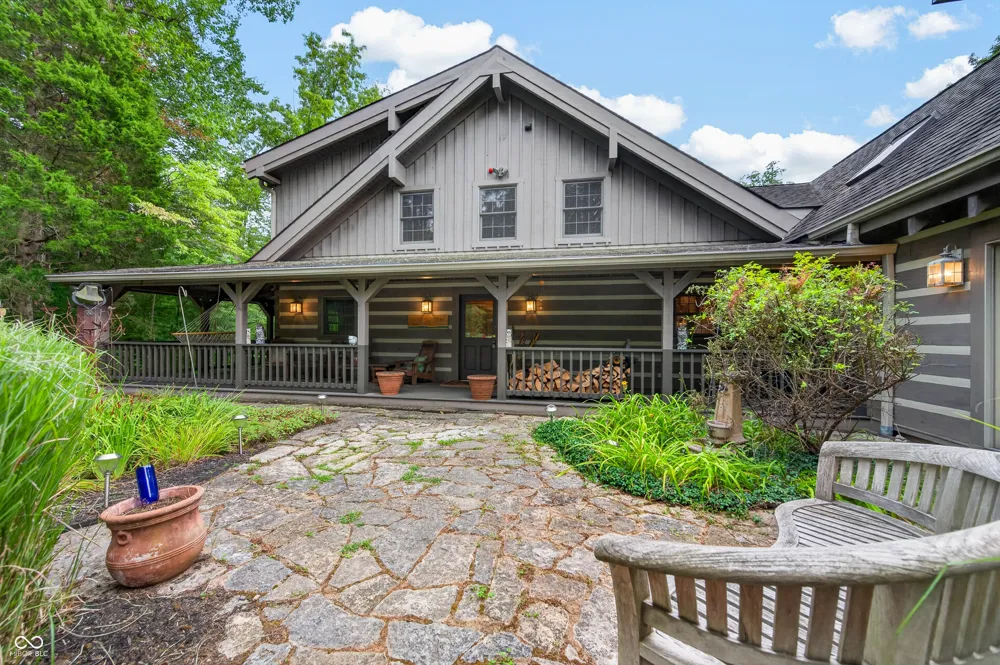 3624 State Road 135 S Nashville, IN 47448