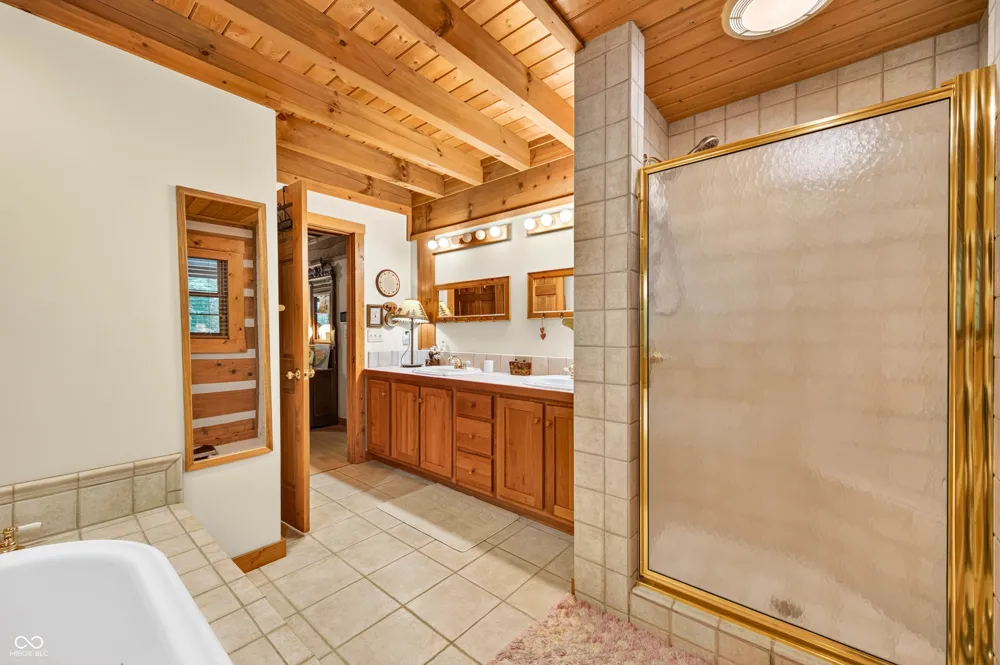 3624 State Road 135 S Nashville, IN 47448