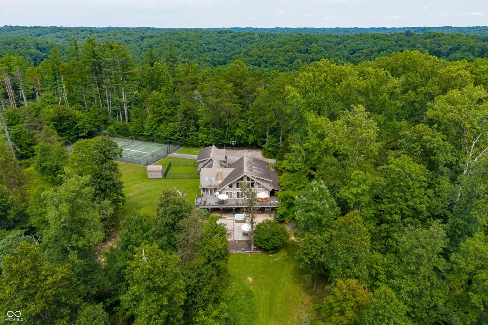 3624 State Road 135 S Nashville, IN 47448