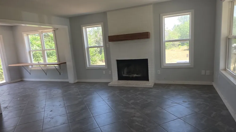 601 Mill Road Springtown, TX 76082