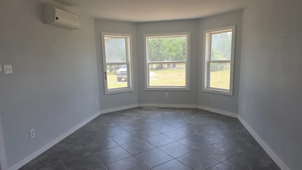 601 Mill Road Springtown, TX 76082