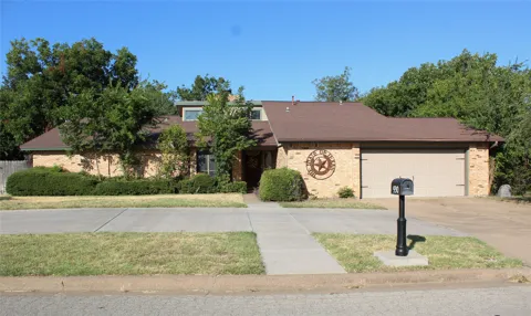 930 Lydia Street