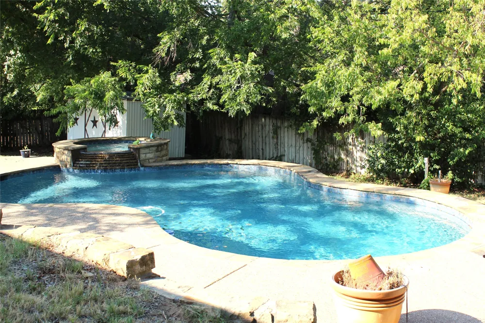 930 Lydia Street Stephenville, TX 76401