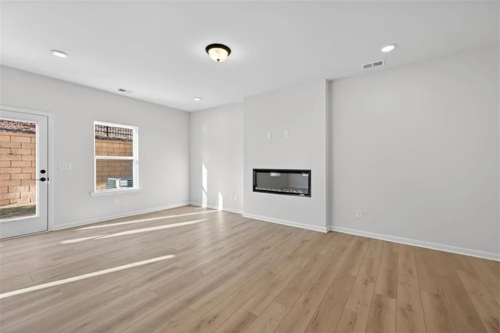320 Rainer Lane #48 Auburn, GA 30011