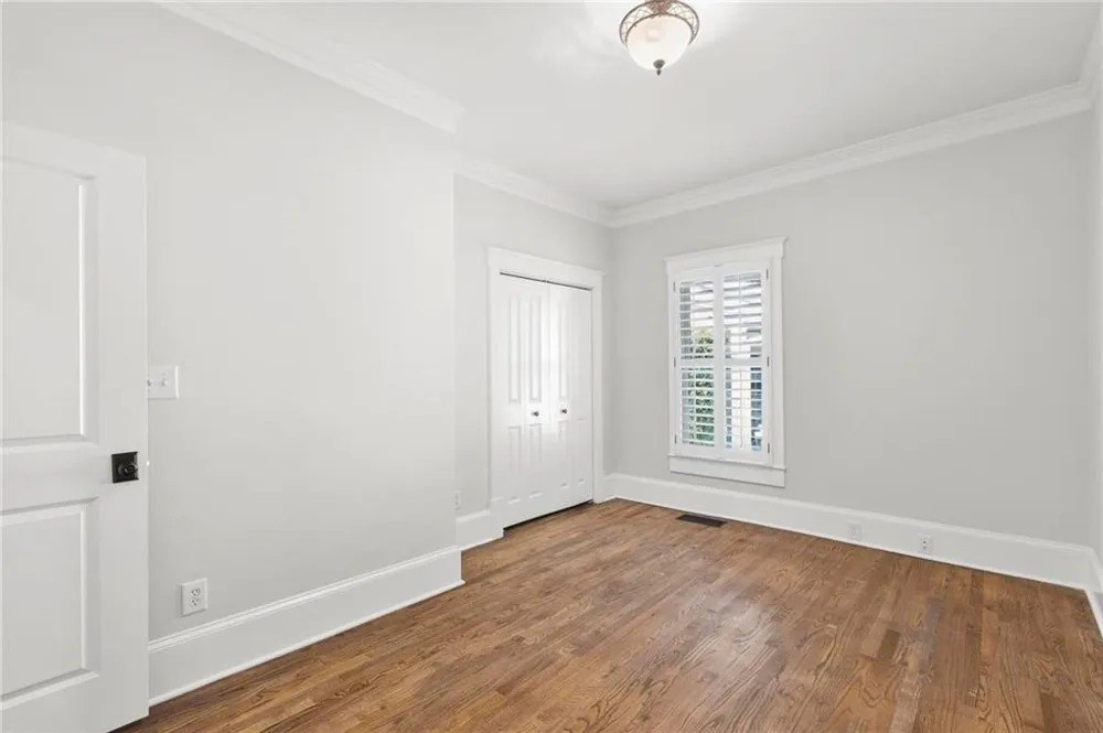 1355 Mercer Avenue East Point, GA 30344