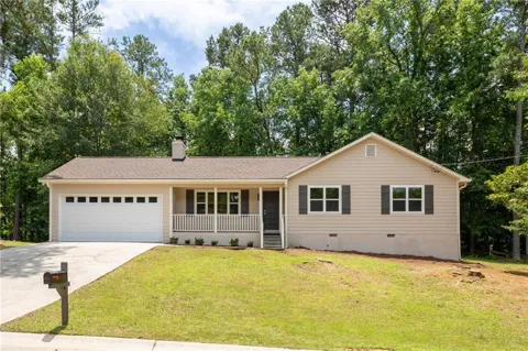 4126 Gregory Manor Circle SW