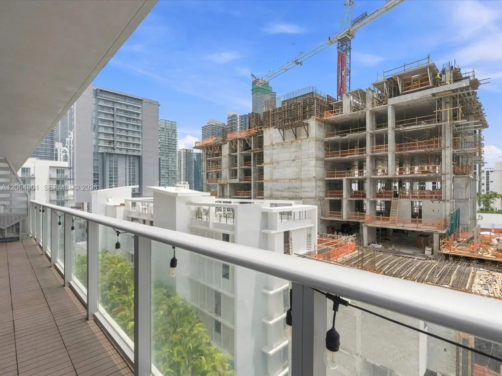 1010 SW 2nd Ave #1009 Miami, FL 33130