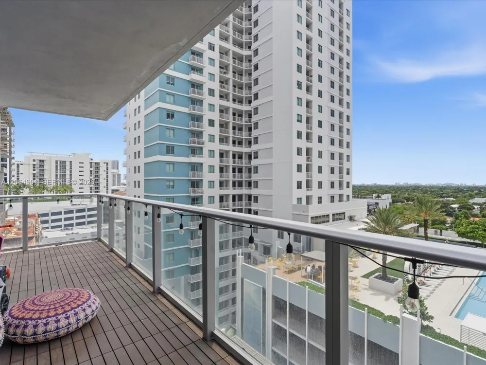 1010 SW 2nd Ave #1009 Miami, FL 33130