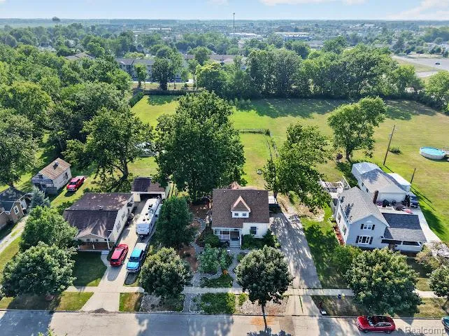 349 Barnum Street Dundee Village, MI 48131
