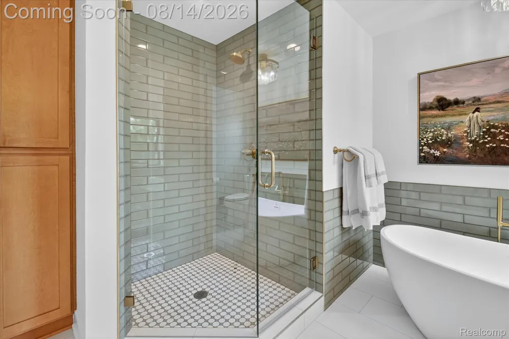 9295 Elmhurst Avenue Plymouth Charter Township, MI 48170