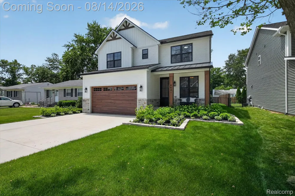 9295 Elmhurst Avenue Plymouth Charter Township, MI 48170