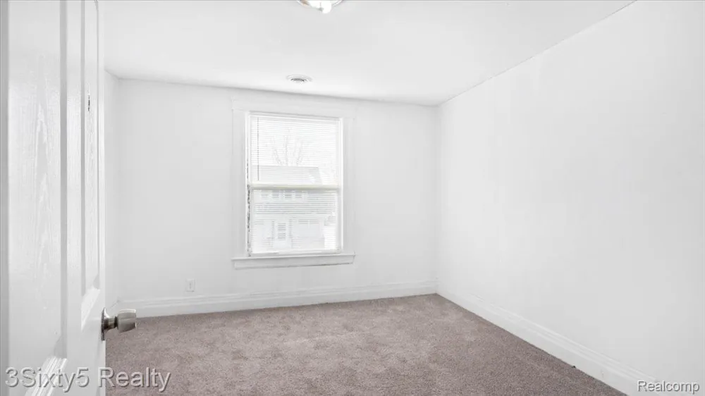 79 E Pleasant Street River Rouge City, MI 48218