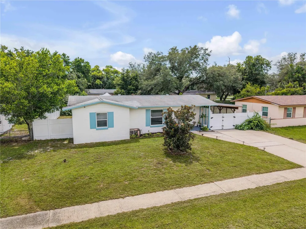 2417 ADAMS AVENUE Deltona, FL 32738