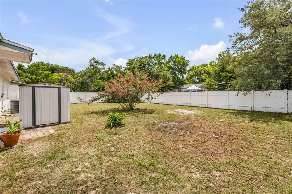 2417 ADAMS AVENUE Deltona, FL 32738