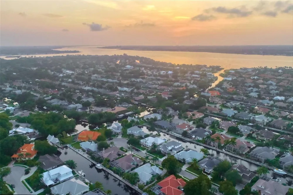 4747 PINNACLE DRIVE Bradenton, FL 34208