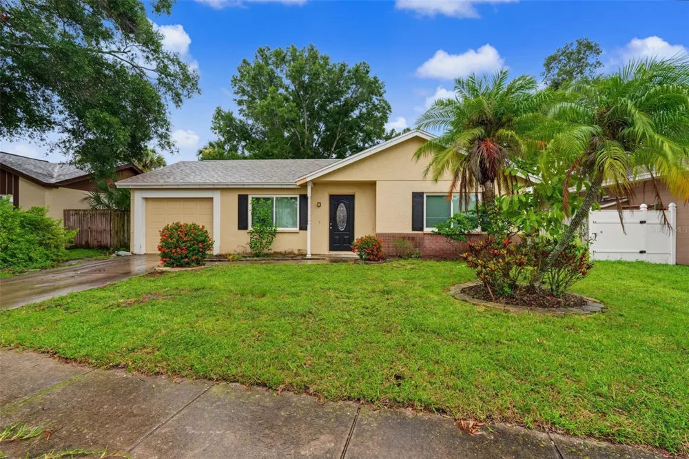 6470 107TH TERRACE Pinellas Park, FL 33782