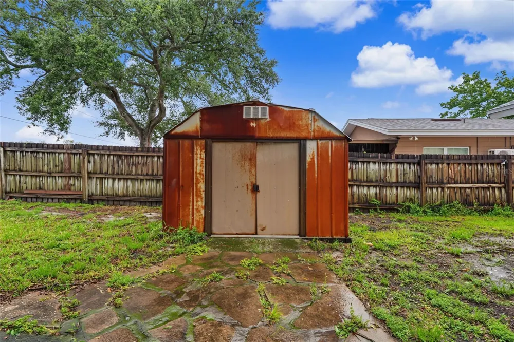 6470 107TH TERRACE Pinellas Park, FL 33782