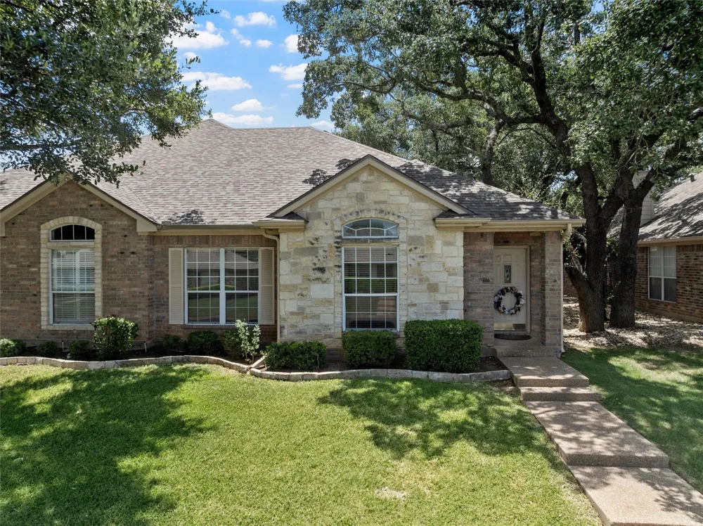333 Old Mill Creek Drive Woodway, TX 76712