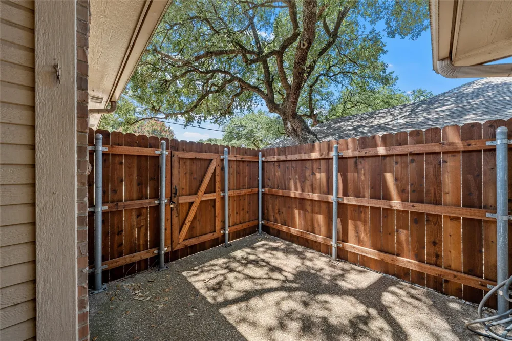 333 Old Mill Creek Drive Woodway, TX 76712