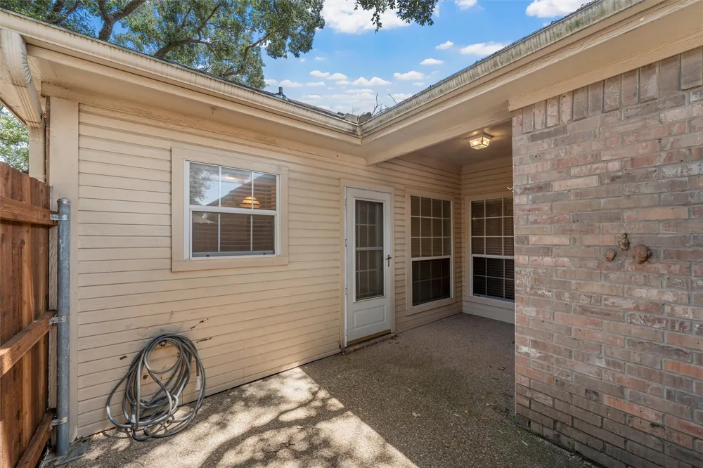 333 Old Mill Creek Drive Woodway, TX 76712