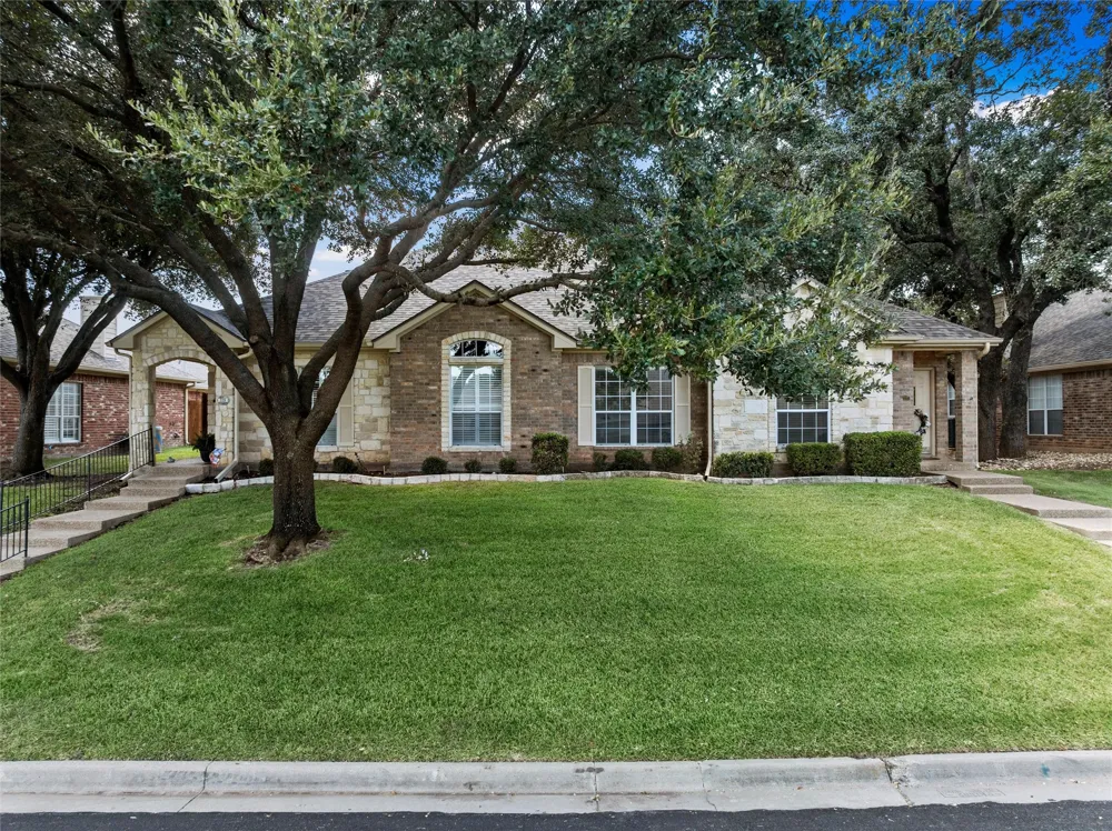 333 Old Mill Creek Drive Woodway, TX 76712