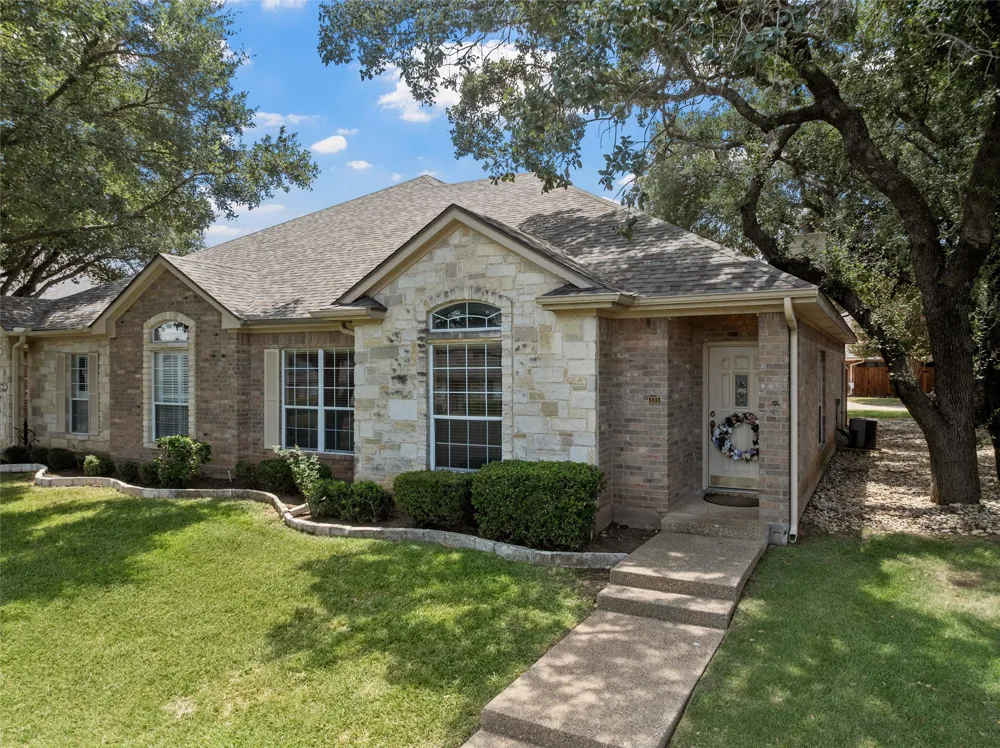 333 Old Mill Creek Drive Woodway, TX 76712