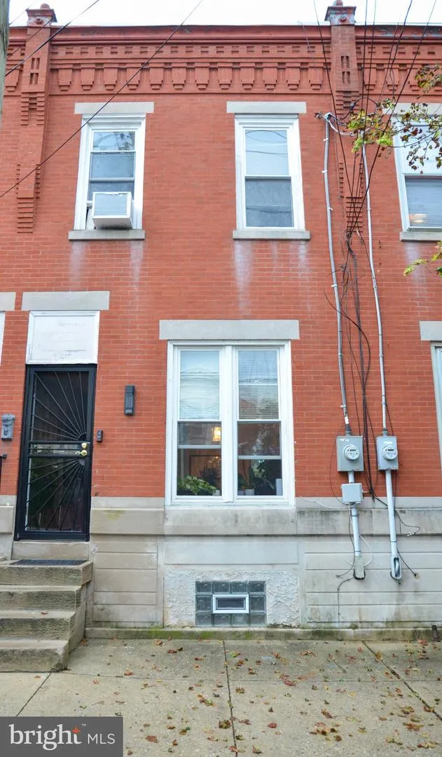 528 VINE STREET Camden, NJ 08102