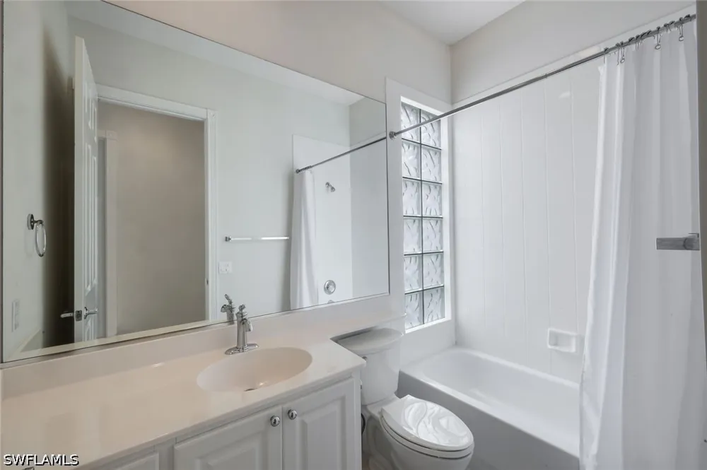 Prescott Lane Naples, FL 34119