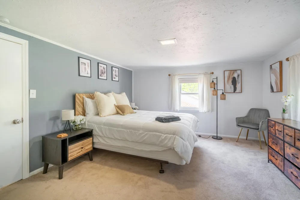 1447 71 1/2 STREET South Haven, MI 49090