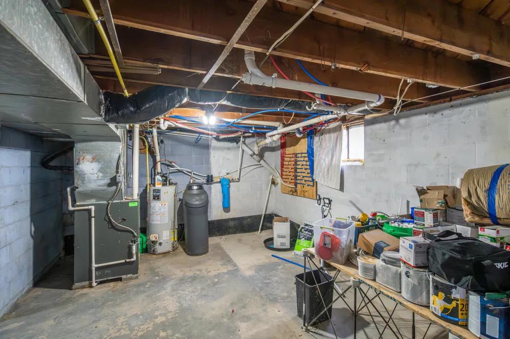 1447 71 1/2 STREET South Haven, MI 49090