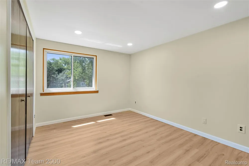 2053 Brookfield Street Canton Charter Township, MI 48188