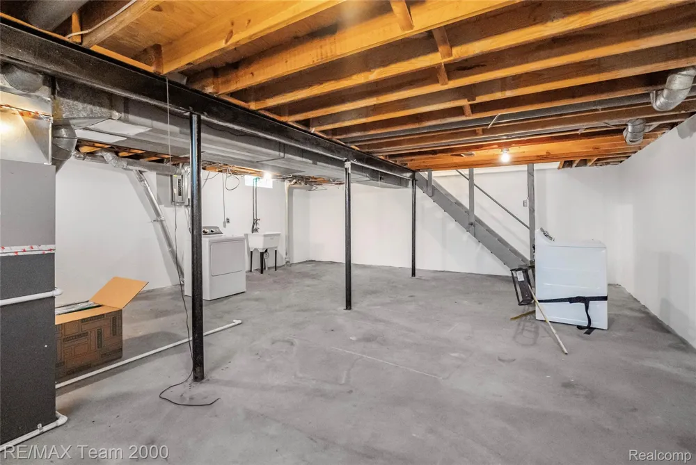 2053 Brookfield Street Canton Charter Township, MI 48188