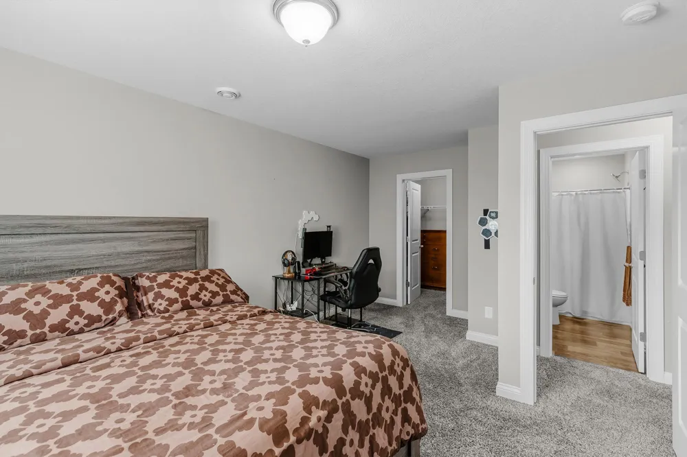 14187 Oneka Parkway Hugo, MN 55038