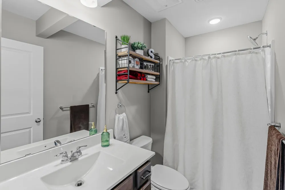 14187 Oneka Parkway Hugo, MN 55038