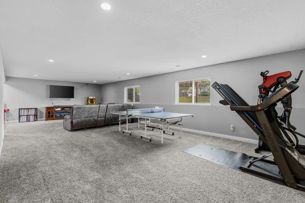 14187 Oneka Parkway Hugo, MN 55038