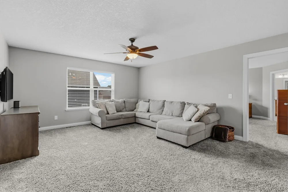 14187 Oneka Parkway Hugo, MN 55038