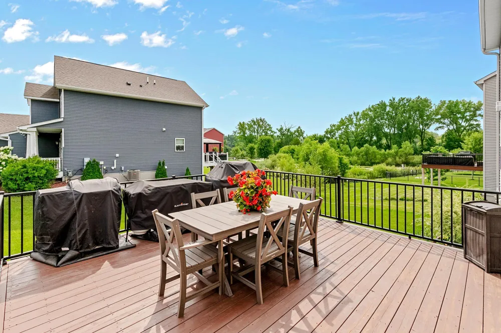 14187 Oneka Parkway Hugo, MN 55038