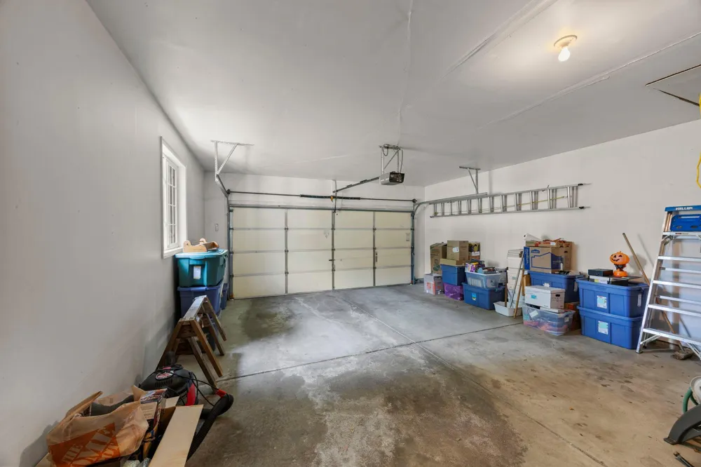 2865 117th Avenue NW Coon Rapids, MN 55433