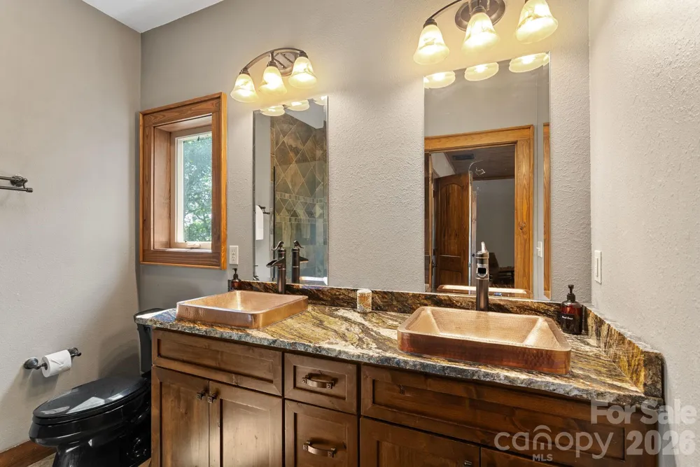 100 Moonshineholler Drive Maggie Valley, NC 28751