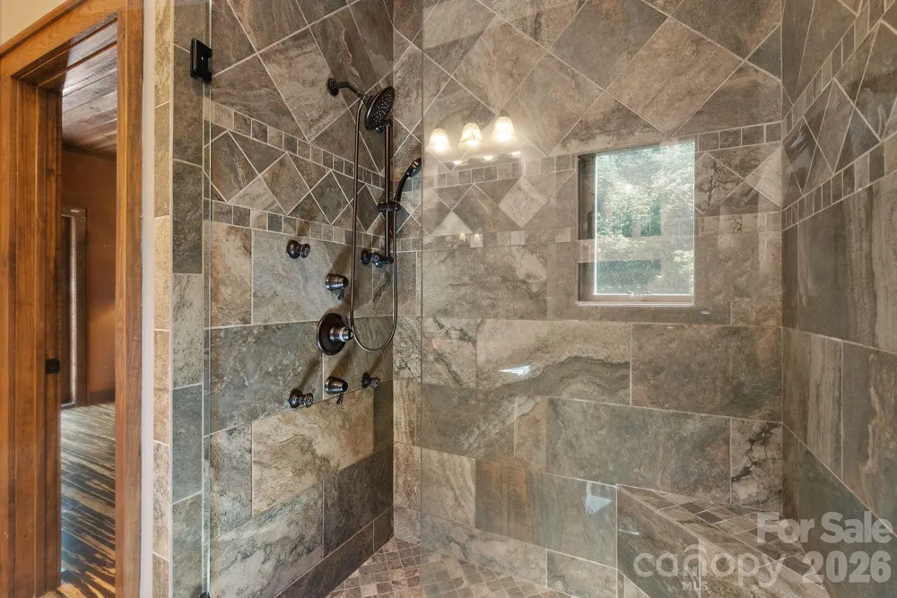 100 Moonshineholler Drive Maggie Valley, NC 28751