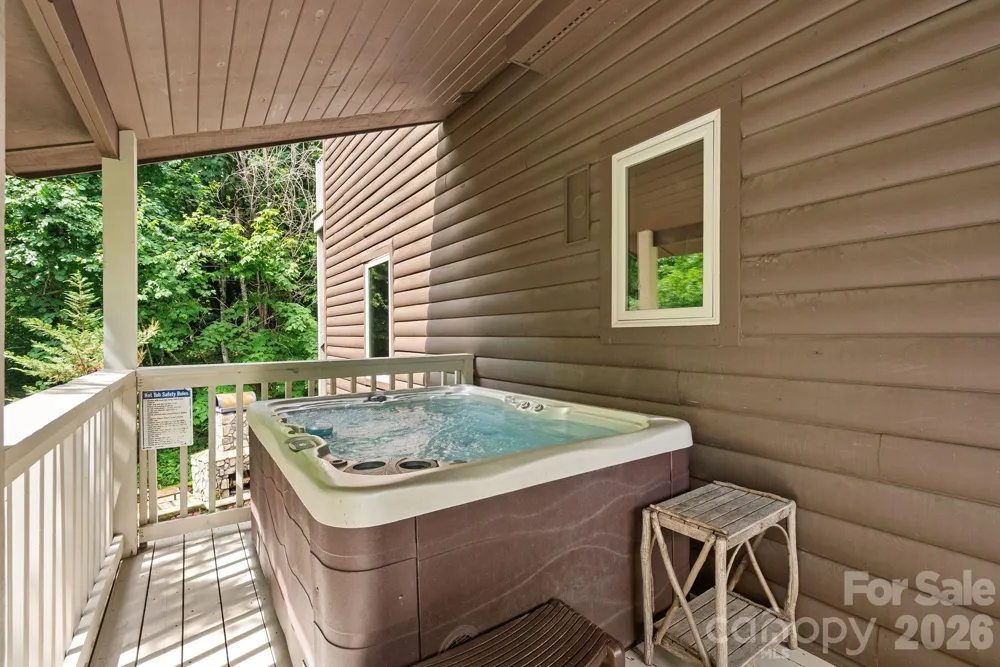 100 Moonshineholler Drive Maggie Valley, NC 28751