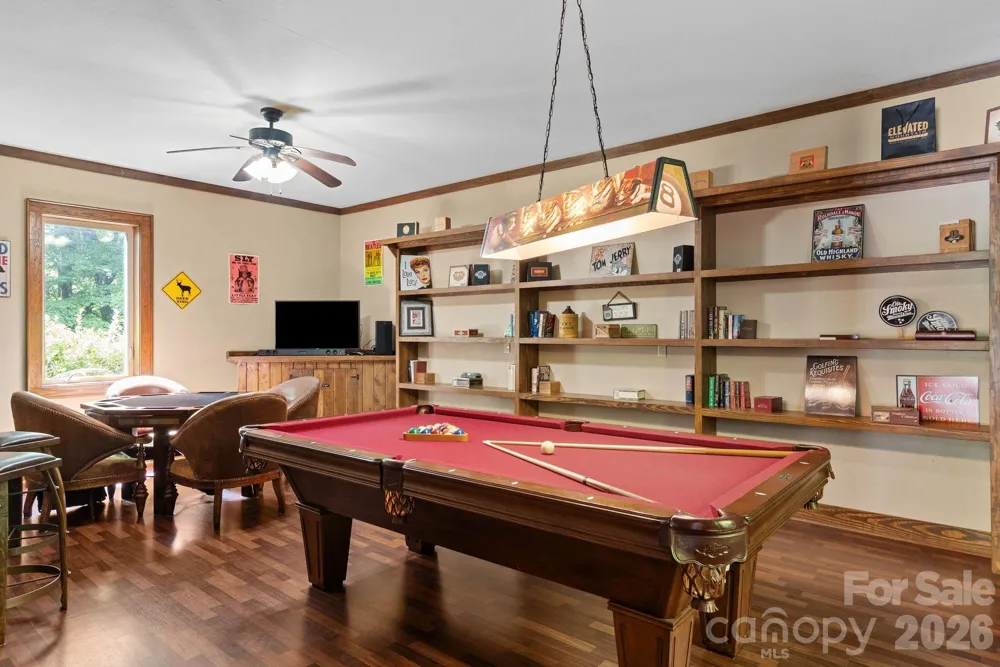 100 Moonshineholler Drive Maggie Valley, NC 28751