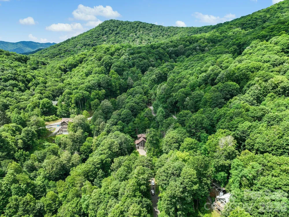 100 Moonshineholler Drive Maggie Valley, NC 28751