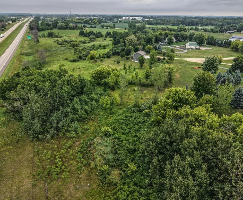 11100 Dupont Court Elko New Market, MN 55020
