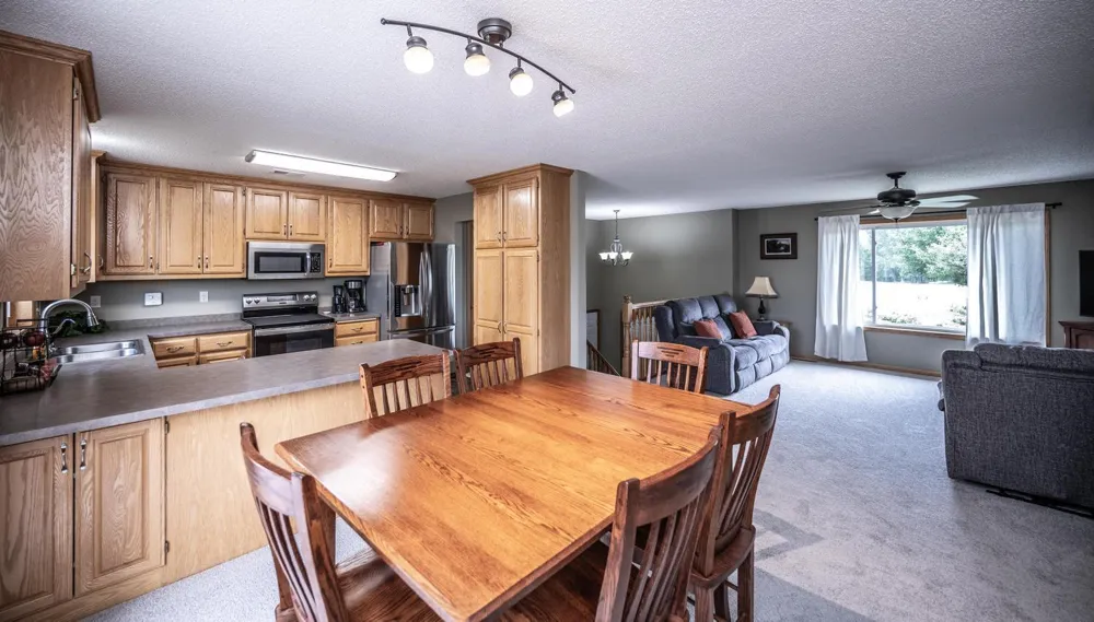11100 Dupont Court Elko New Market, MN 55020