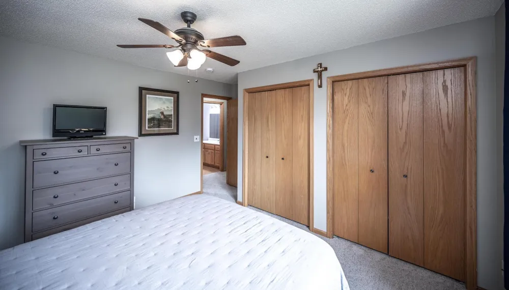 11100 Dupont Court Elko New Market, MN 55020