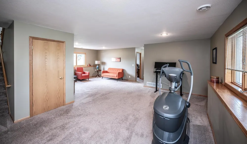 11100 Dupont Court Elko New Market, MN 55020