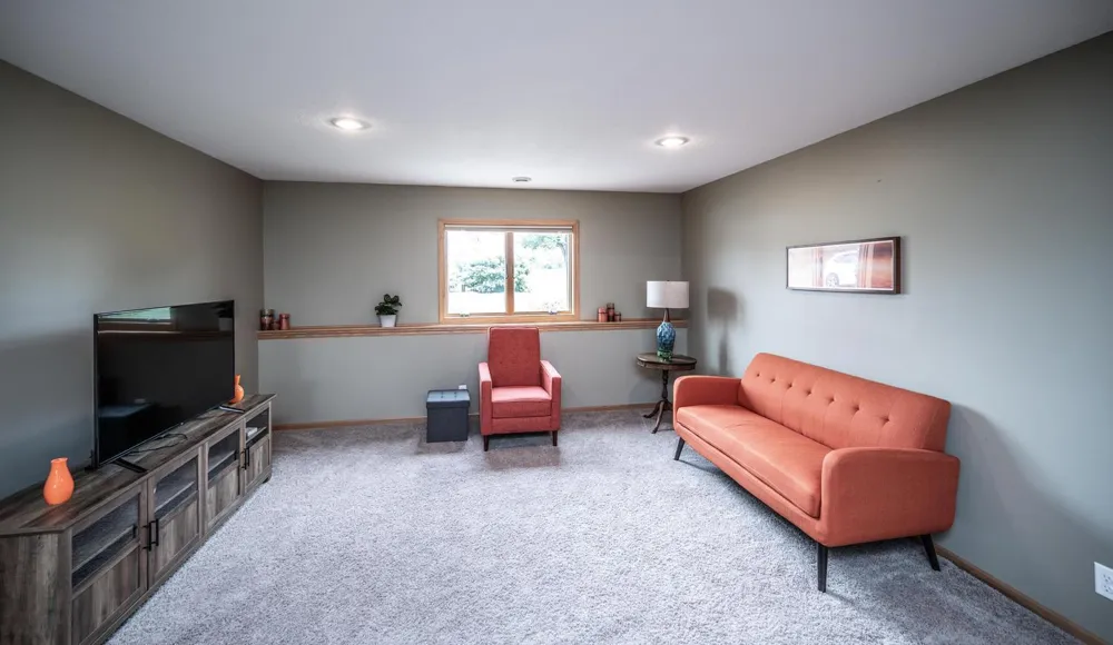 11100 Dupont Court Elko New Market, MN 55020