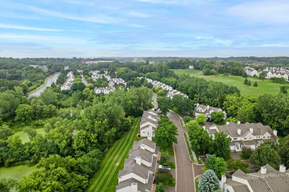 8692 Bechtel Avenue #73 Inver Grove Heights, MN 55076